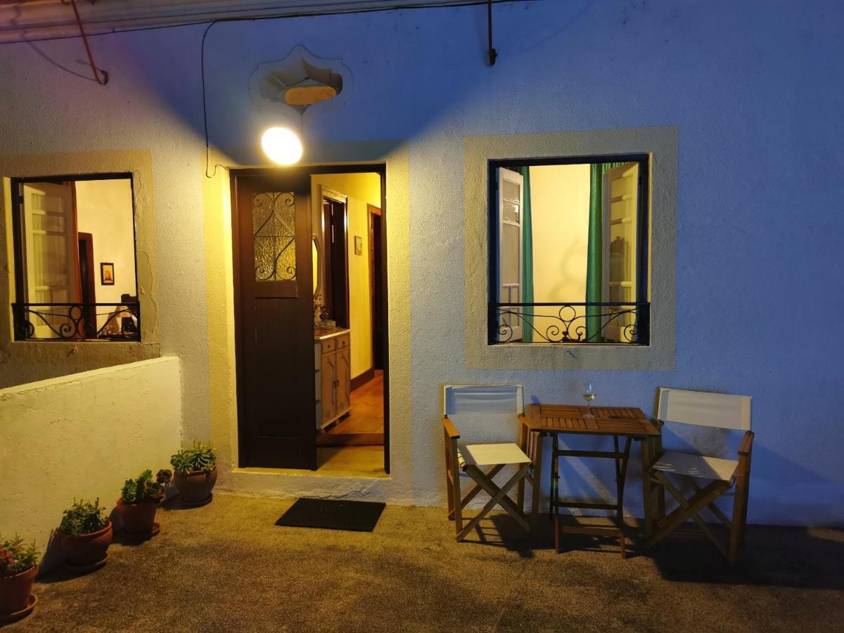 Casa Do Sr. Falcao Miranda do Corvo Exterior foto